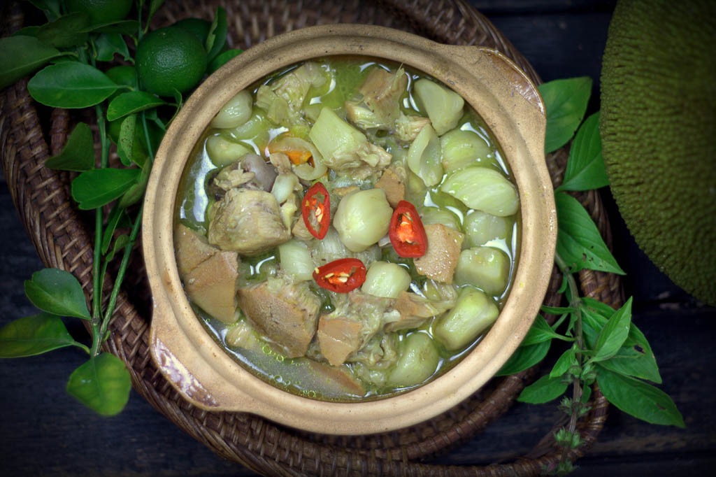 Chicken soup with young fruit called tarap in Sabah