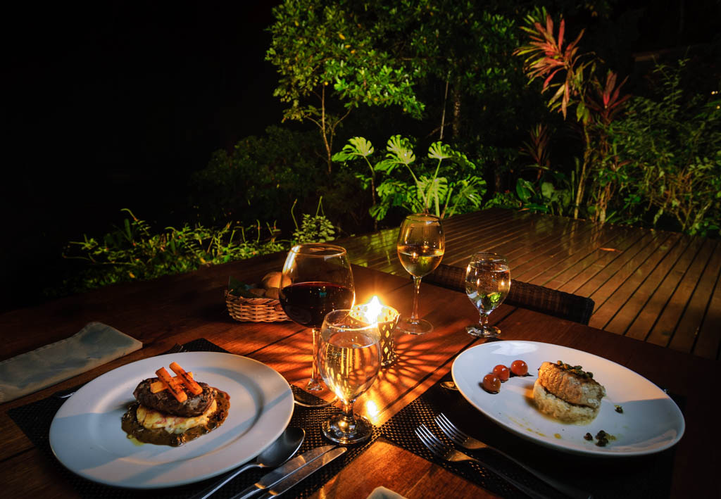 Pacuare Romantic Dinner, Costa Rica, CREDIT