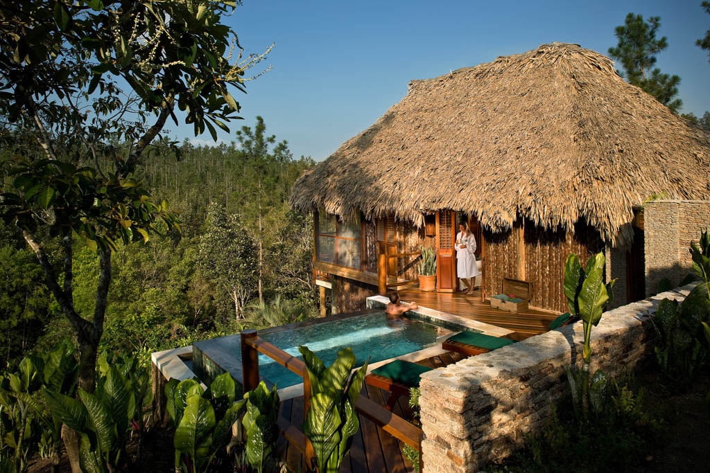 Blancaneaux Lodge, Luxury Cabanas