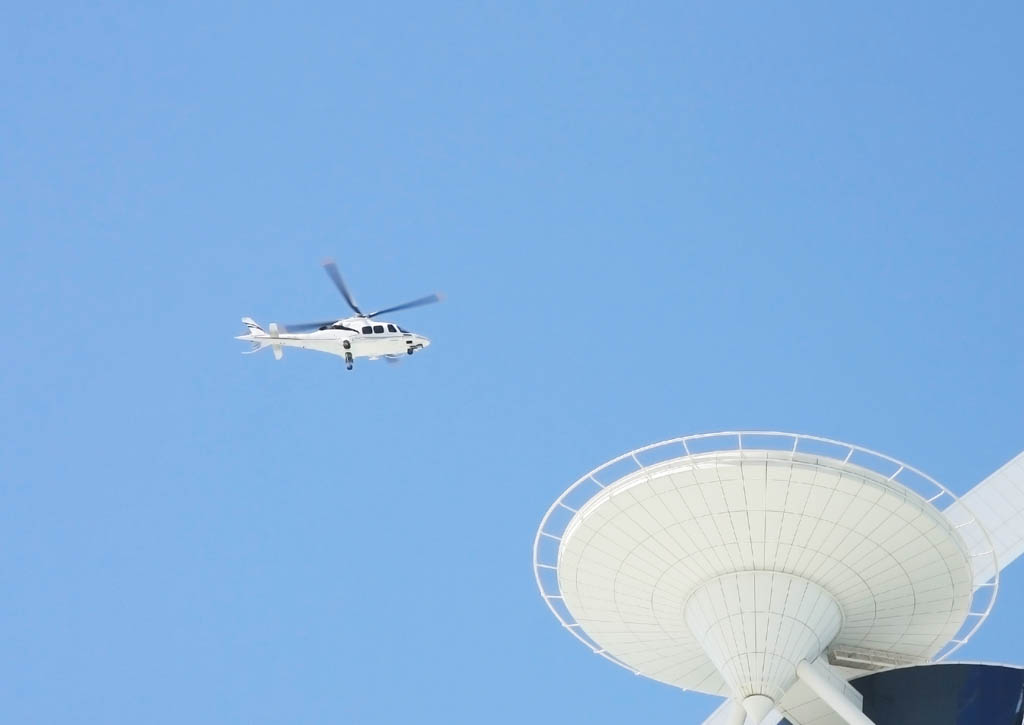 Helicopter Descends at Burj al Arab