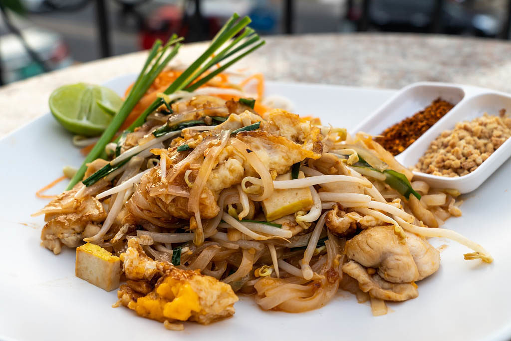Bangkok Food Tour with a Culinary Icon